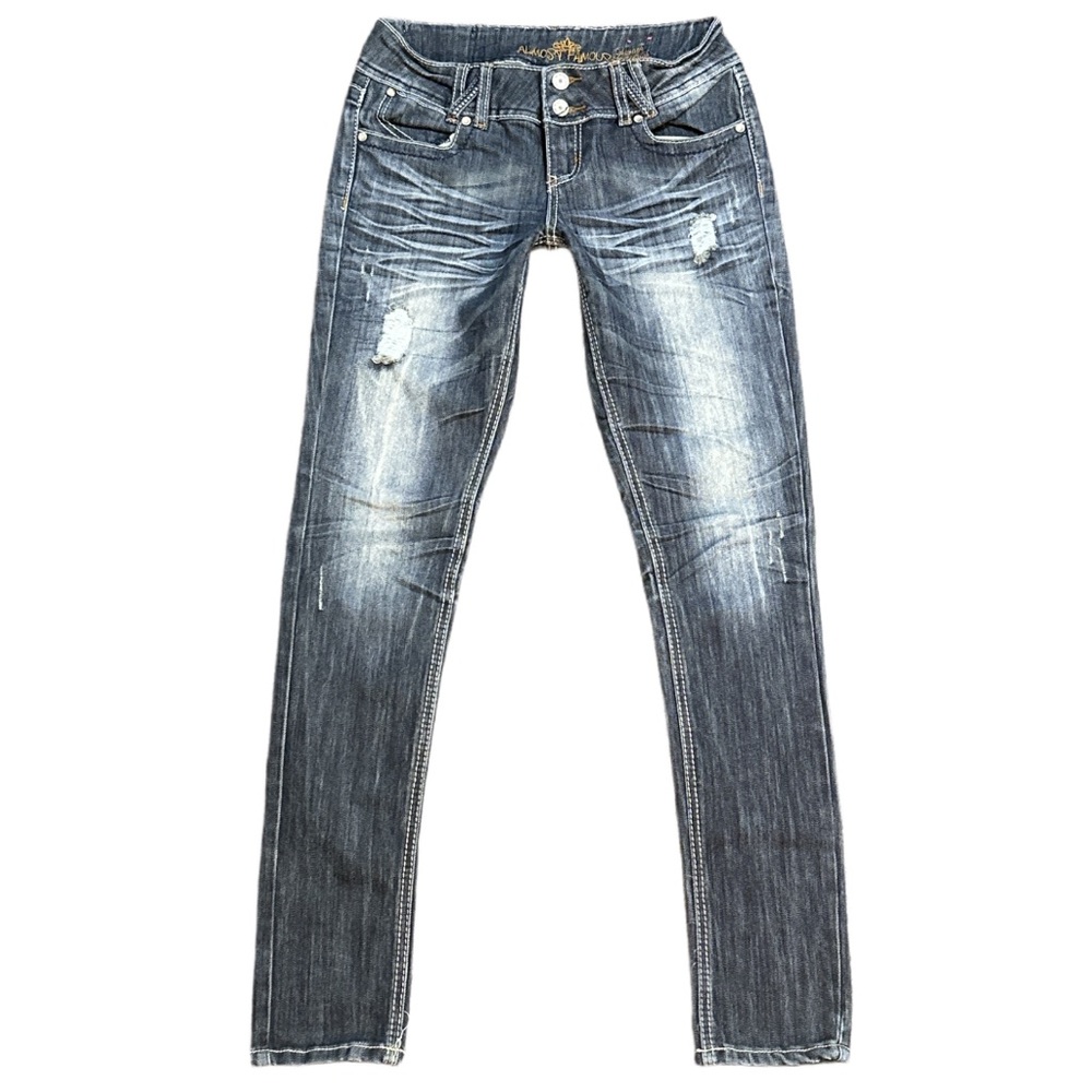 Y2K ALMOST FAMOUS women's dark faded lowrise distressed skinny jeans, 5.